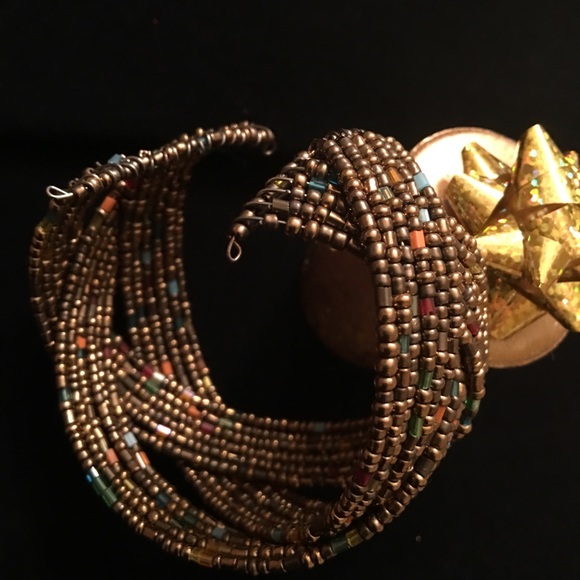 HAND-BEADED WOVEN BRACELET - Picture 2 of 8